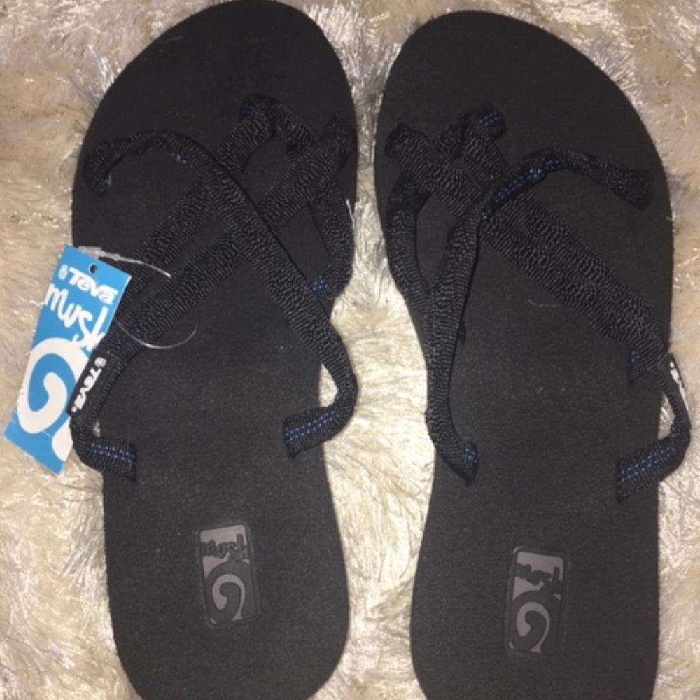 TEVA Mush Olawahu SIZE 6 Black NWT Brand New
